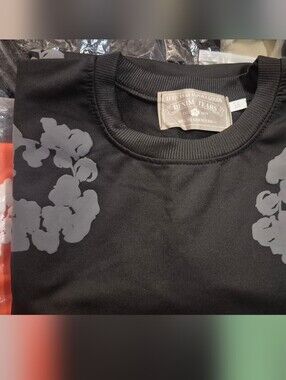 NWOT DENIM TEARS T-SHIRT